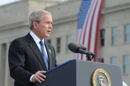 米国在住のイラク人が、ブッシュ元大統領の暗殺を支援