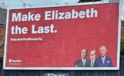 「エリザベスで最後にしろ！」イギリスで君主制に反対するポスターが掲げられる
