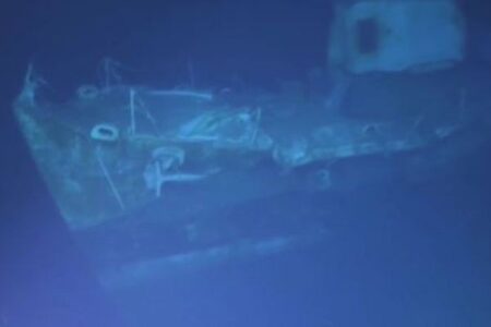 世界で最も深い場所に沈んだ米軍艦、フィリピン沖で発見【動画】