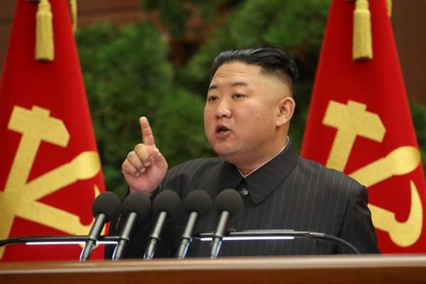 北朝鮮の情報部員、金正恩を「ググって（検索して）」死刑を宣告される