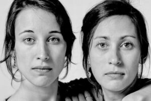 ドッペルゲンガーは顔が似ているだけではない、遺伝子の特徴も共有していた