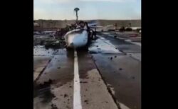 クリミア半島のロシア空軍基地で、最大12機の戦闘機などが破壊される
