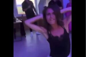 フィンランド・マリン首相のパーティー動画が流出、野党は薬物検査を要求