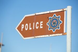 廃坑でミュージックビデオ撮影中のモデル8人がレイプ被害、暴漢80人が逮捕される【南アフリカ】