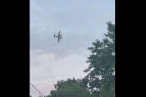 同時多発テロの悪夢…双発機を盗んでスーパーに突っ込むと脅した男を逮捕