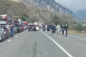 ロシアから国外脱出する人々が、モンゴルやカザフスタンの国境にまで殺到