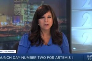 米の女性キャスター放送中に言葉が出なくなる…脳卒中の初期症状だと判明