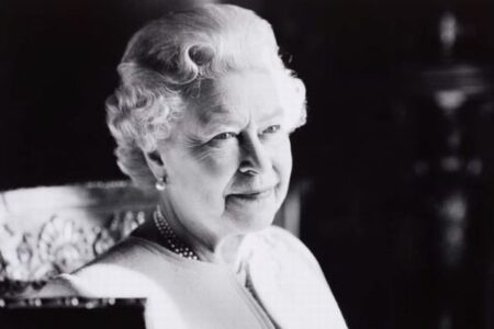 イギリスのエリザベス女王が逝去、発表までの経緯とは？