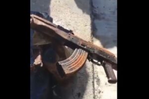 「こんなクソみたいなもの…」ロシア軍が兵士に錆びた銃を支給か？