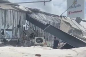 メキシコでM7.6の地震が発生、建物や車なども大きく揺れる【動画】