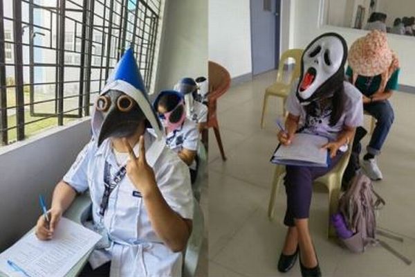 フィリピンの大学でカンニング防止の試み、学生らが自作したアイテムが面白い