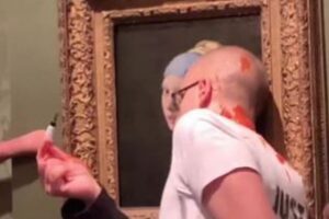 「Just Stop Oil」が『真珠の耳飾りの少女』を標的、しかし失敗か？