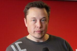 イーロン・マスク氏がウクライナに和平案を提案、ゼレンスキー大統領も反応
