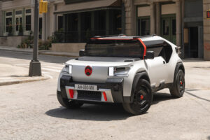 シトロエンが、ボディに厚紙を使った究極のエコカーを発表