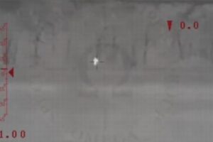 ウクライナ軍のスナイパーが、史上2番目に長い狙撃に成功か？