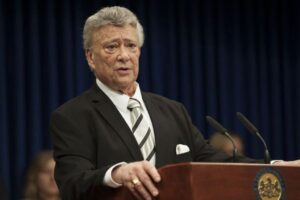 米中間選挙で異例の事態、死亡していた候補者が当選してしまう