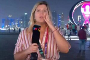 【サッカーW杯】アルゼンチンのTVリポーター、カタールで中継中に財布を盗まれる