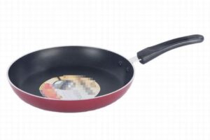 テフロン加工のフライパンから、どのくらいのプラスチックが出ているのか？