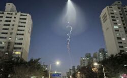 韓国上空にUFOが出現？奇妙な光が浮かび、ネット騒然