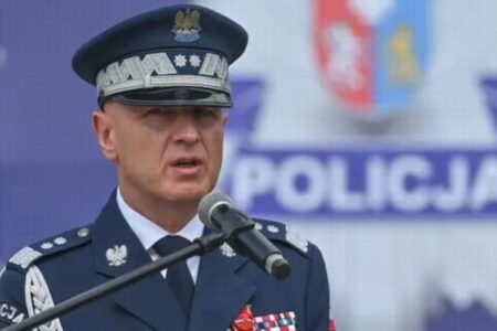 ウクライナからの贈り物が爆発、ポーランドの警察署長が軽傷