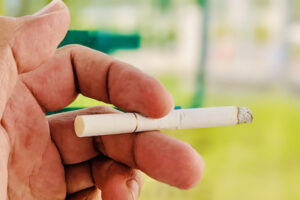 2009年以降に生まれた人の喫煙を禁止する法律、ニュージーランドで成立