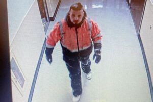 吹雪の中、1人の男性が車で立ち往生した多くの人々の命を救う【バッファロー】