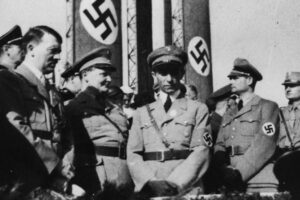 ヒトラーとも話せるAIチャットボット、人々から批判を浴びる