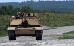 米国防長官、戦車「エイブラムス」によるウクライナ軍の訓練を実施すると発表