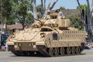 仏に次いで、米独もウクライナに歩兵戦闘車両の供与を決定