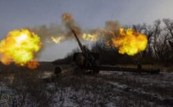 ロシア軍がウクライナ東部で大規模な攻勢を開始か？ルハンスク州知事が主張
