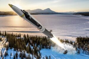 米がウクライナに、射程距離が2倍のロケット弾を供与へ