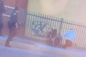 必死で逃げる両足のない男、警察官に射殺される【アメリカ】