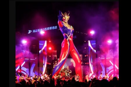 中国が巨大ウルトラマン像で、世界一のタイトルを獲得