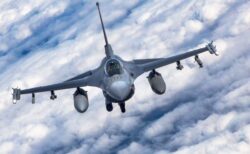 米、ウクライナ軍パイロットへの「F-16」戦闘機訓練の支援を決定