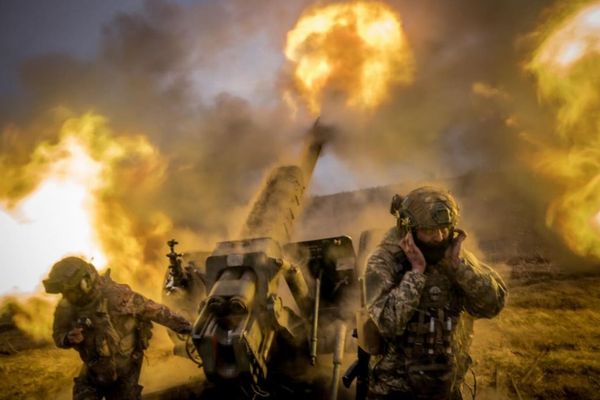 ロシア軍がバフムトで勢いを失う、ウクライナ軍は反転攻勢を計画か