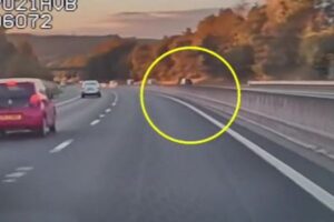 まさに狂気の沙汰…男が時速137kmで高速道路を逆走【イギリス】