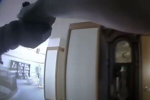 テネシー州の小学校で起きた銃乱射事件、警察が犯人射殺の動画を公開