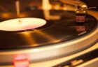 アナログレコードが人気、アメリカでCDの売り上げを抜く