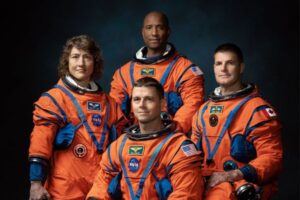 NASAのアルテミス計画で、月を周回する4人の宇宙飛行士が決定