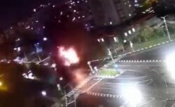 ロシア軍機が誤って自国領土内を爆撃、爆発の瞬間映像