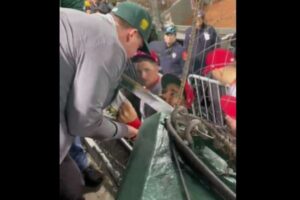 【MLB】エンゼルスのレンドン選手が観客と口論、動画が拡散