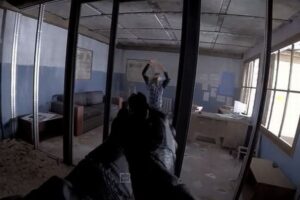 最新のシューティング・ゲーム、映像がリアル過ぎて物議を醸す