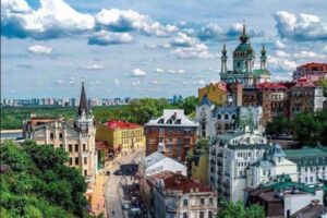 ロシア軍が大規模なドローン攻撃、ウクライナ軍は52機の撃墜に成功