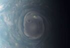 NASAの探査機「ジュノー」が、木星で神秘的な緑の光をとらえる