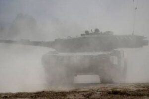 ウクライナ軍が南部・東部で反転攻勢を開始、英国防省などが戦況を報告