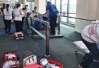 タイの空港で、女性が「動く歩道」に挟まれ足を切断