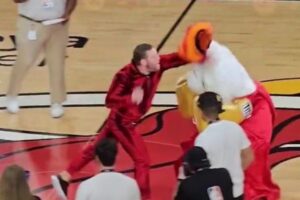 元UFC王者のマクレガーが、バスケのマスコットを殴り倒し、病院送りへ