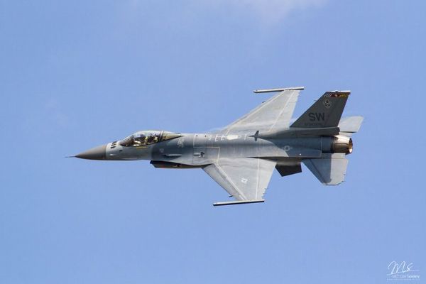 ワシントンD.C.に小型機が侵入、「F-16」がスクランブル発進