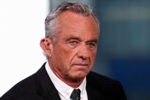 「新型コロナは生物兵器」ロバート・ケネディ Jr.氏の発言に身内からも批判