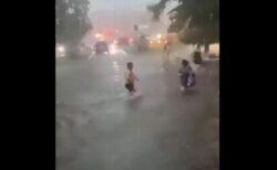 激しい嵐に洪水、そして雷！避難する女性が落雷で重度の火傷【動画】